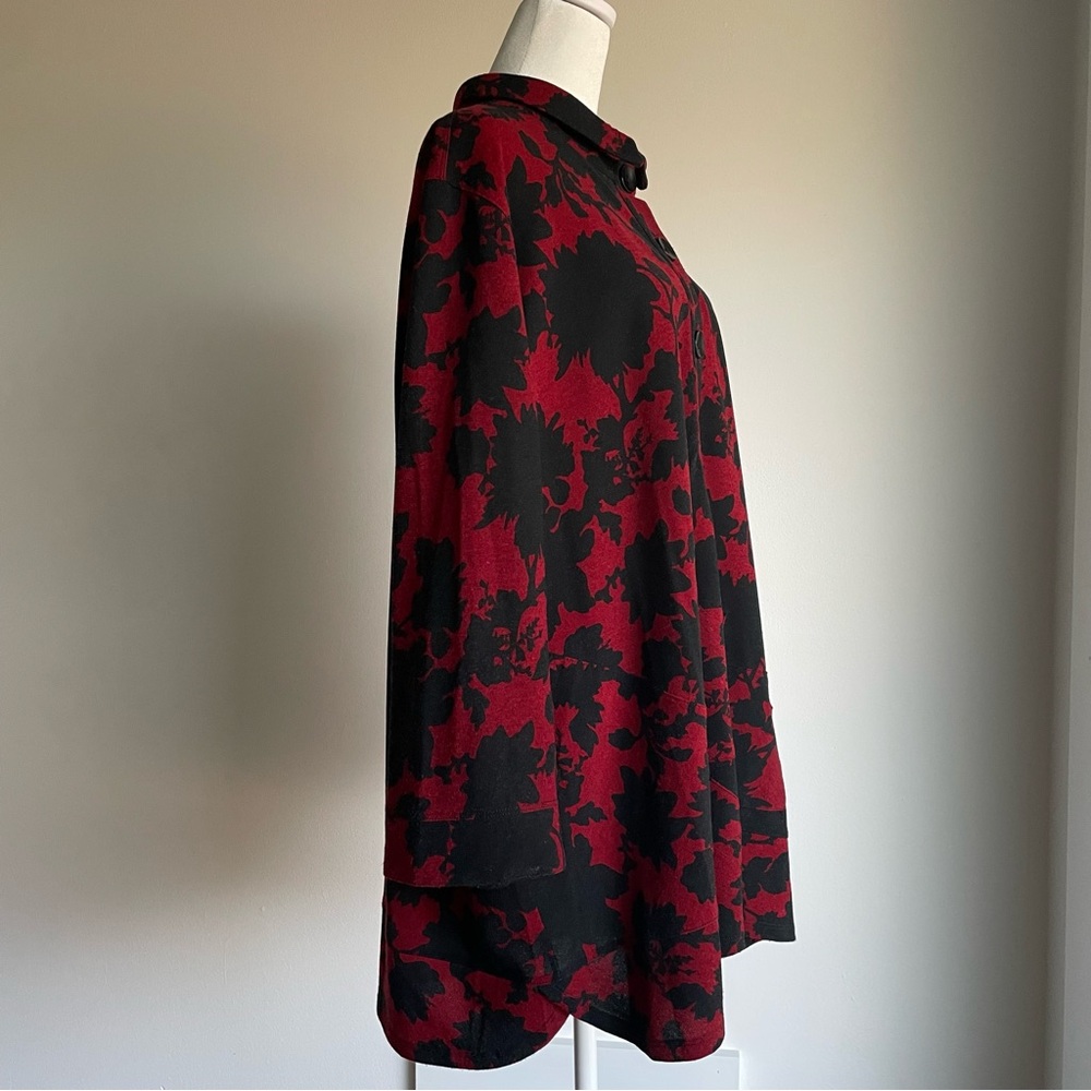 John Mark Knit Lagenlook Top w/ Shapable Collar and Pocket and Button Details 2X - Picture 3 of 9